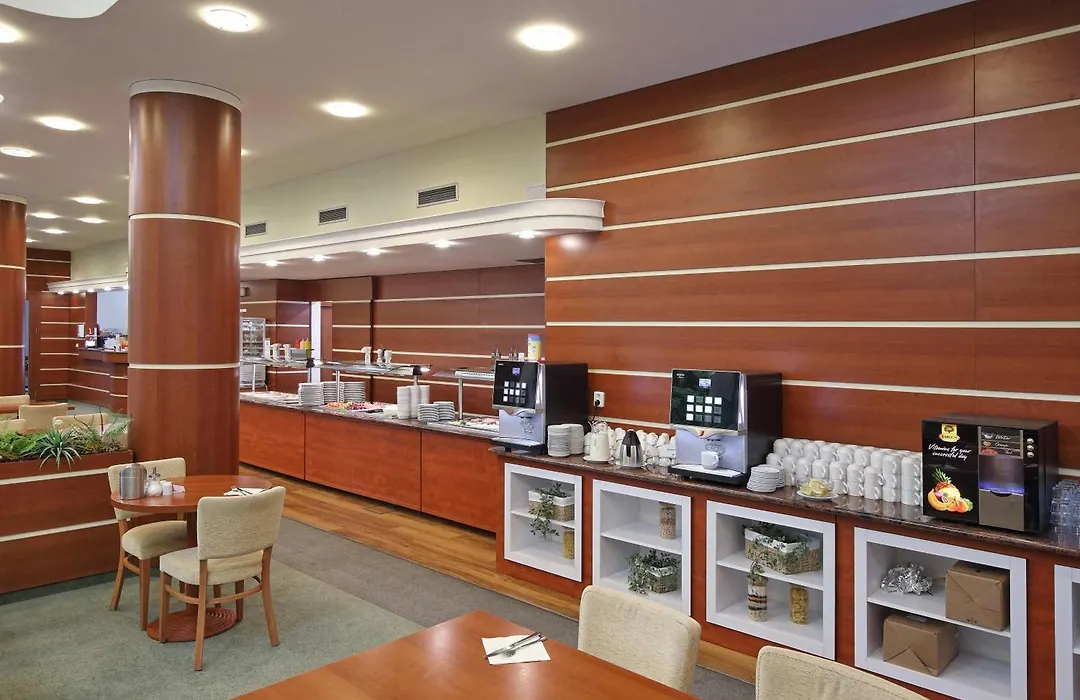 Horsky Hotel Montana-1